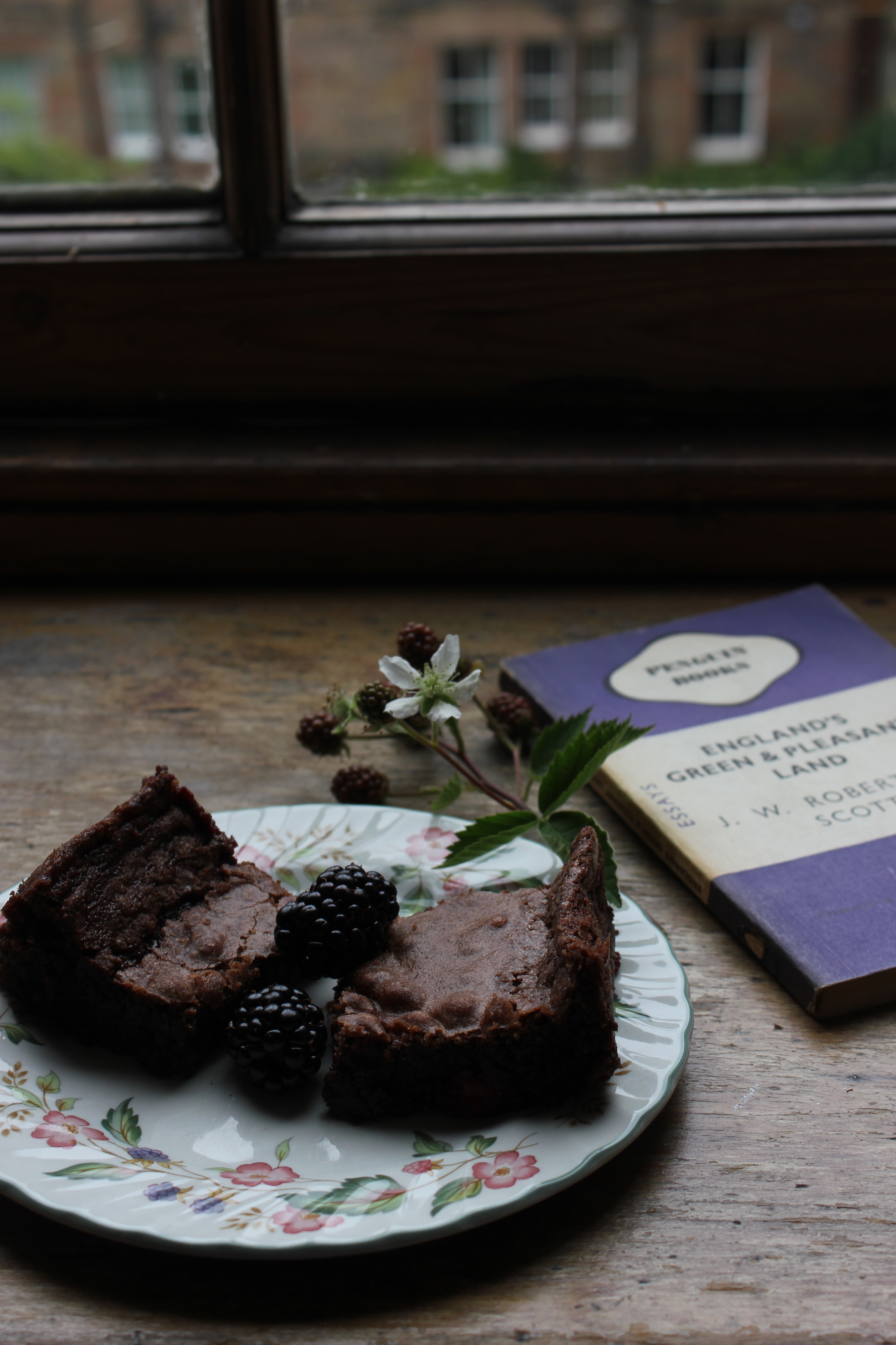 Blackberry and cardamom brownies